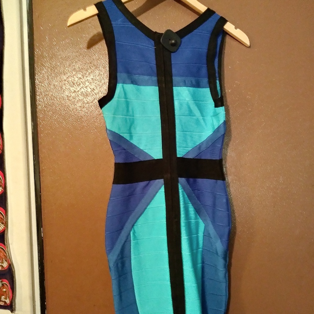 nwt 2 tone blue bandage dress